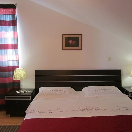 Apartment Danese โพรไมนา ห้อง รูปภาพ