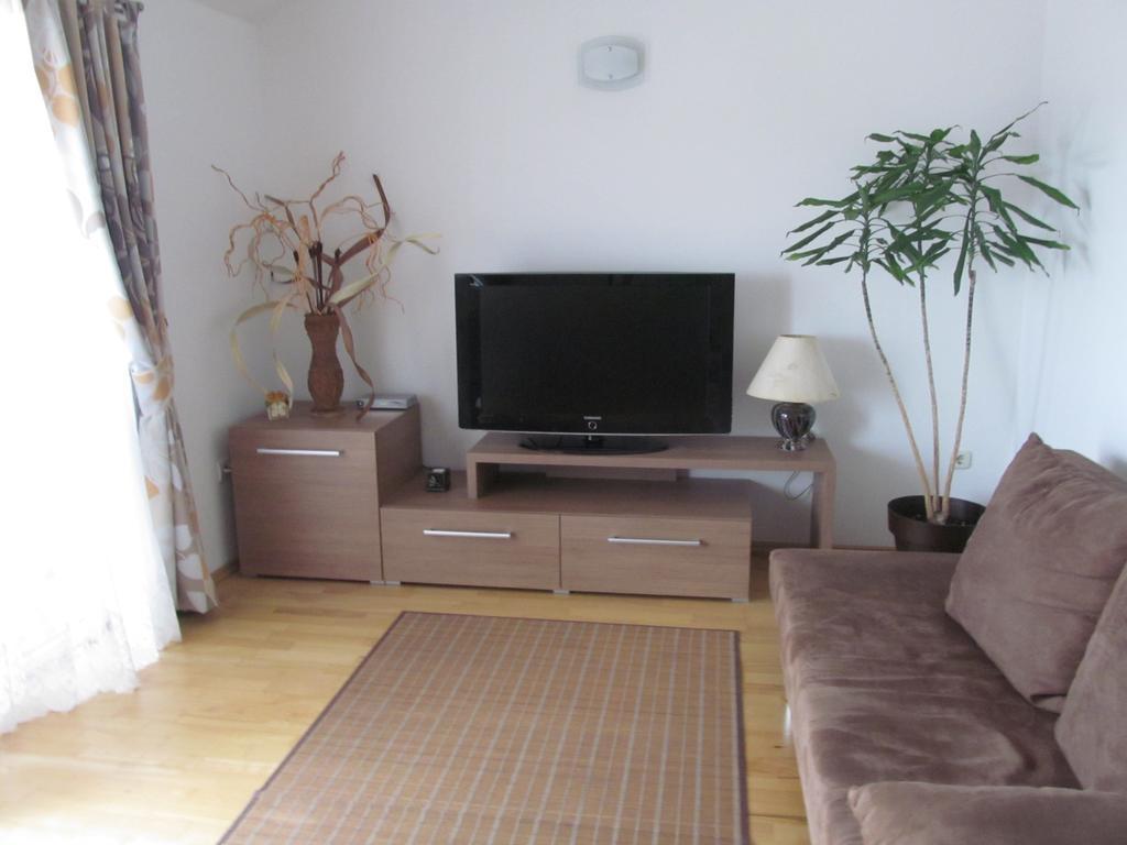 Apartment Danese โพรไมนา ห้อง รูปภาพ