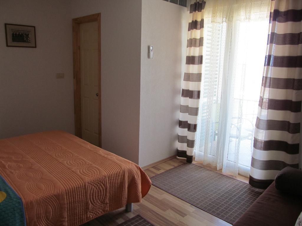 Apartment Danese โพรไมนา ห้อง รูปภาพ
